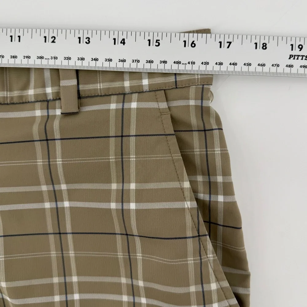 Nike Golf Dri-FIT Mens Plaid‎ Shorts Tan Khaki Size 32 Performance Stretch